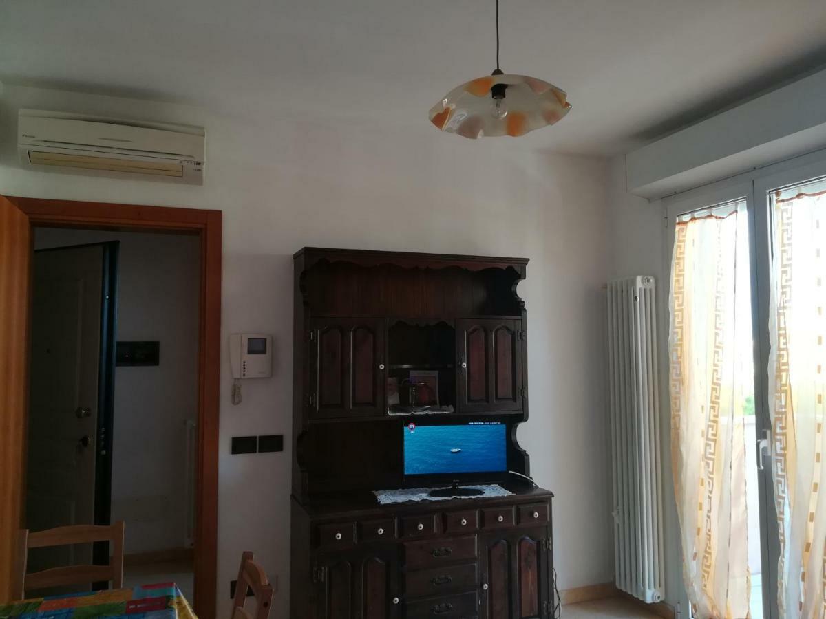 Vista Mare Apartman Rimini Kültér fotó
